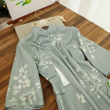 Apgriezta Piedurknēm Qipao Sieviešu Rudens Uzlabot Ikdienas Zaļu Ziedu Mūsdienu Ķīniešu Vintage-Ķīniešu tradicionālā kleita Cheongsam